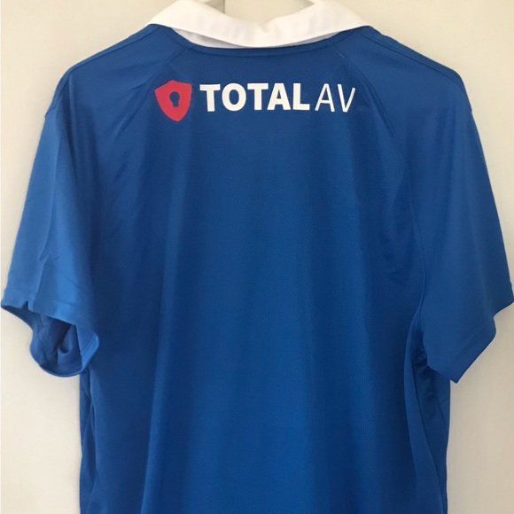 MINT 2020/21 Portsmouth Home Kit - Picture 4 of 7